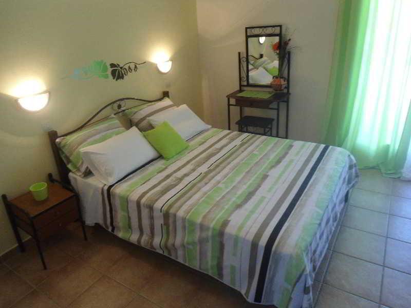Machi Rooms Patitírion Exterior foto